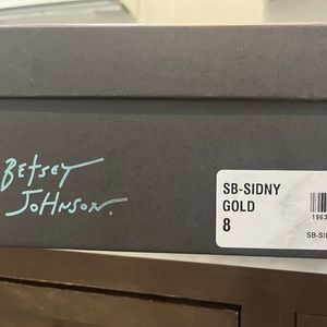 Brand new Betsy Johnson gold rhinestone sneakers women’s size 8